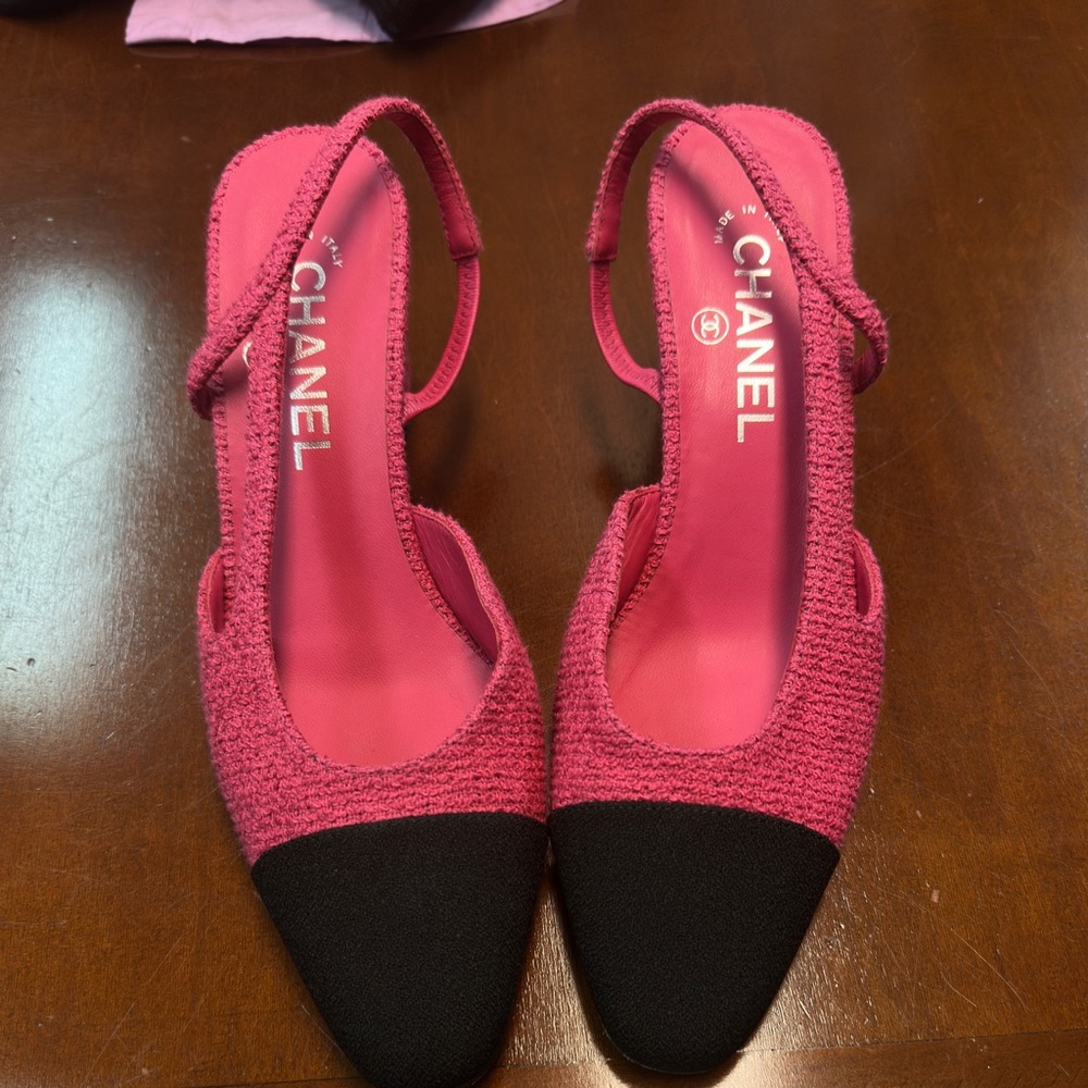 Chanel rare pink and black tweed slingbacks